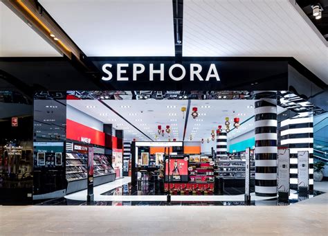 sephora canada official website.